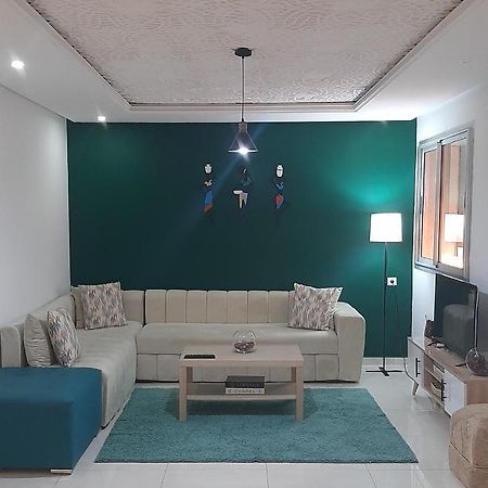 Superbe Appartement En Plein Centre Ville 盖尼特拉 外观 照片