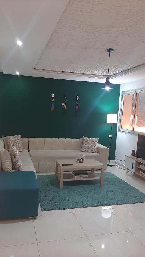 Superbe Appartement En Plein Centre Ville 盖尼特拉 外观 照片