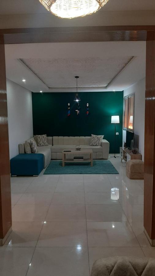 Superbe Appartement En Plein Centre Ville 盖尼特拉 外观 照片