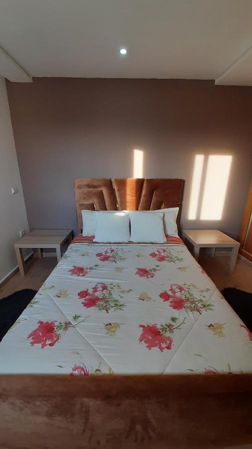 Superbe Appartement En Plein Centre Ville 盖尼特拉 外观 照片