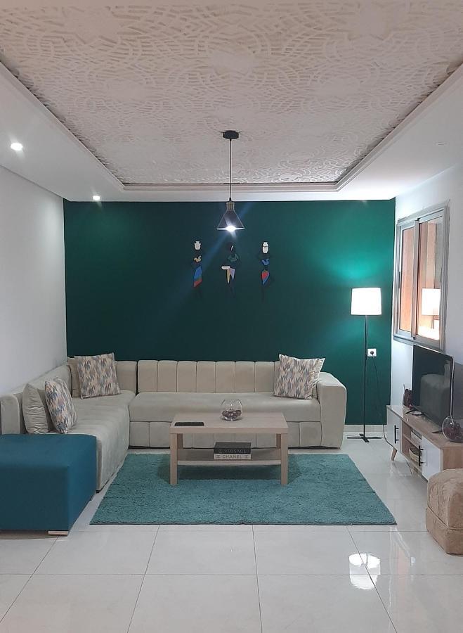 Superbe Appartement En Plein Centre Ville 盖尼特拉 外观 照片
